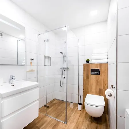7 Apartment